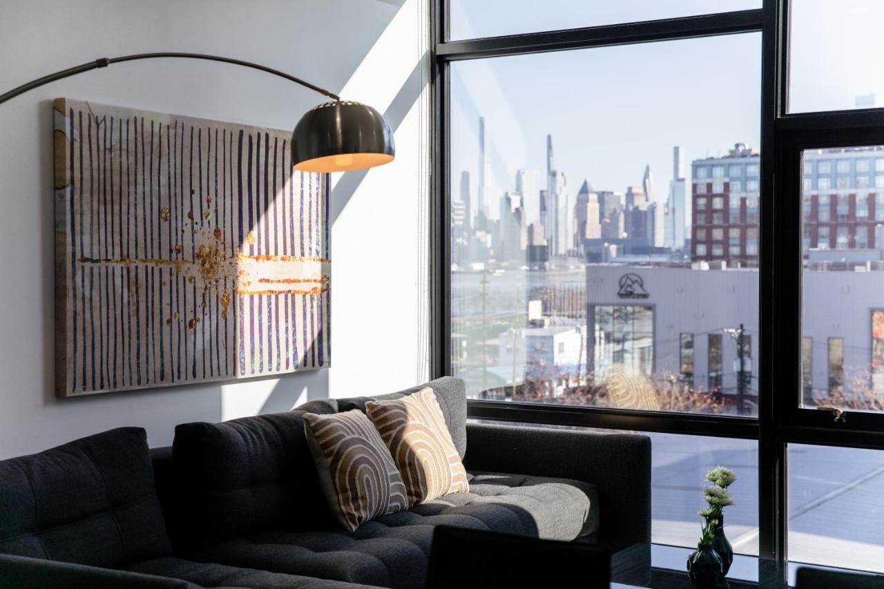 Dharma Home Suites Hoboken Bagian luar foto