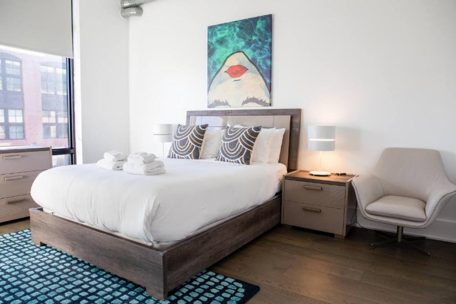 Dharma Home Suites Hoboken Bagian luar foto
