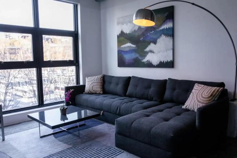 Dharma Home Suites Hoboken Bagian luar foto