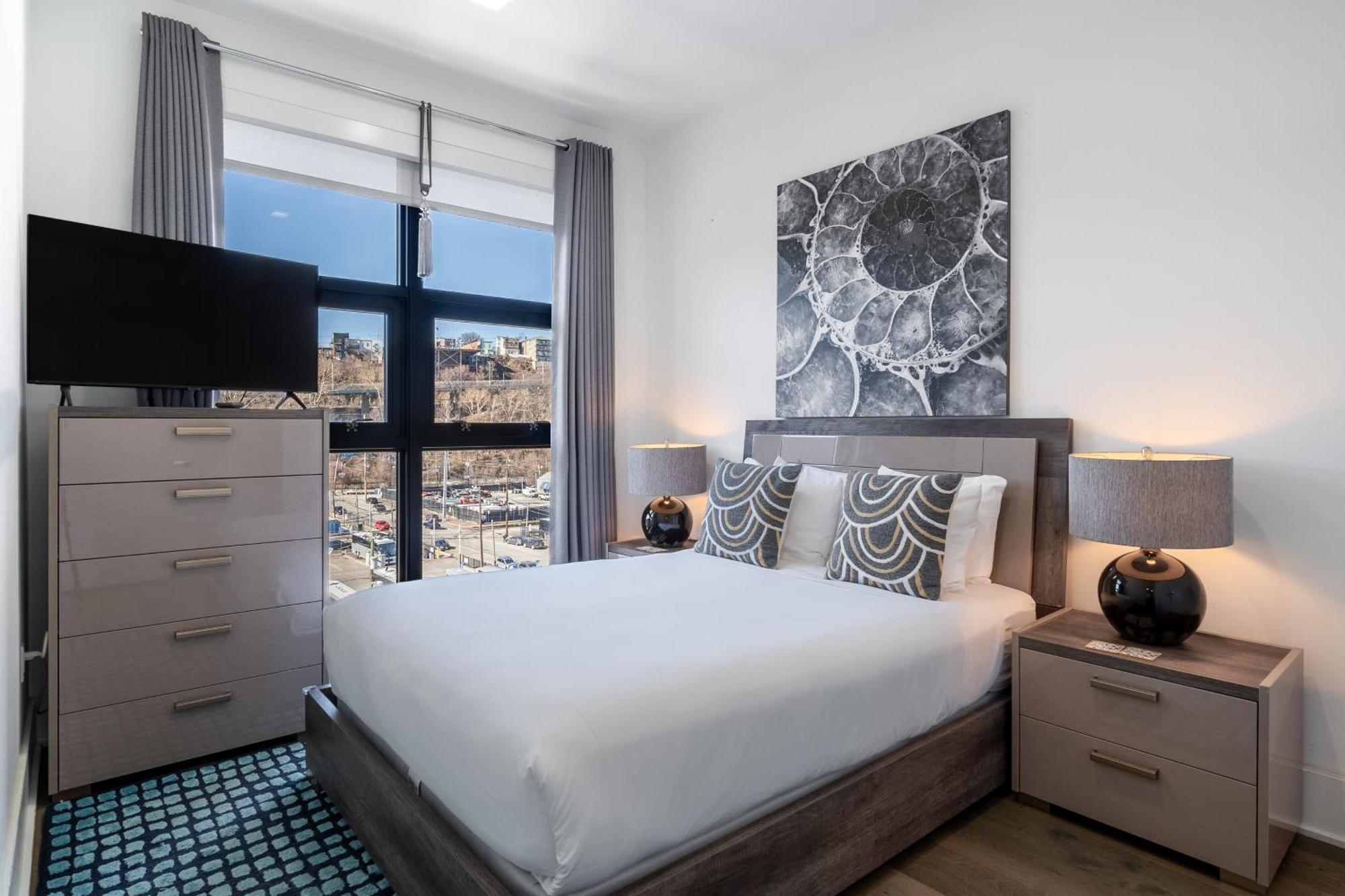 Dharma Home Suites Hoboken Bagian luar foto